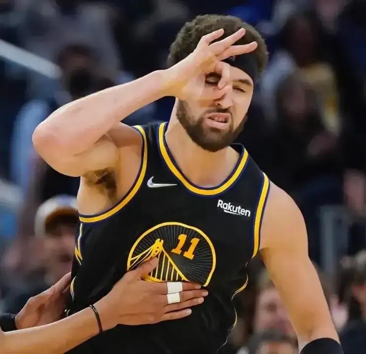 开云-包含库里连续三场比赛得分超过赛事规则更新，RNG挑战极限！的词条