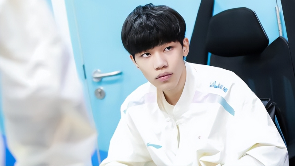 Scout新星败北表现惊艳，TES未来可期！的简单介绍